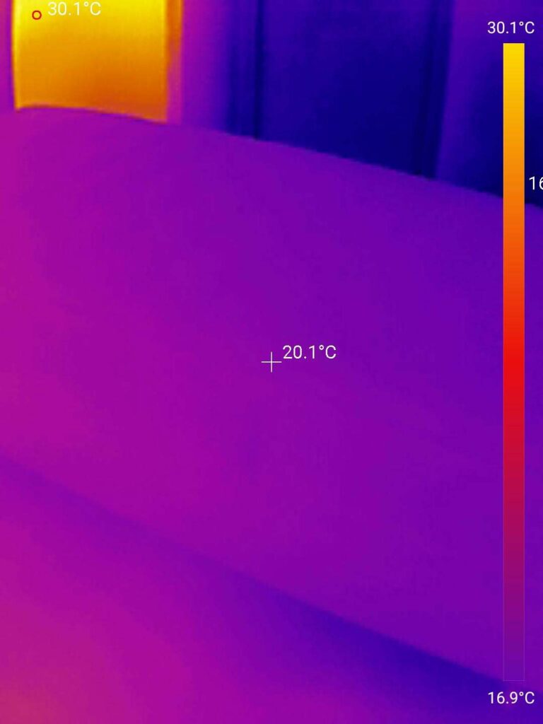 Dieses Bild zeigt die Temperatur der hn8 Matratze vor Testbeginn