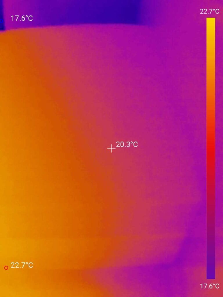 Dieses Bild zeigt die Temperatur der Bett1 Bodyguard Matratze vor Beginn unseres Tests
