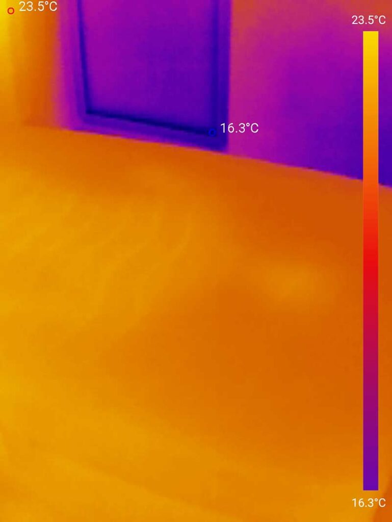 Dieses Bild zeigt die Temperatur der Meradiso Matratze, 5 Minuten nachdem Tester aufstand