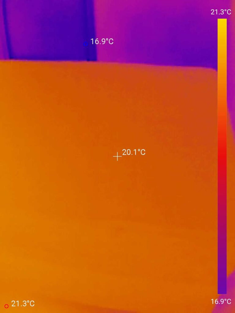 Dieses Bild zeigt die Temperatur der Weltbett vor Beginn unseres Tests